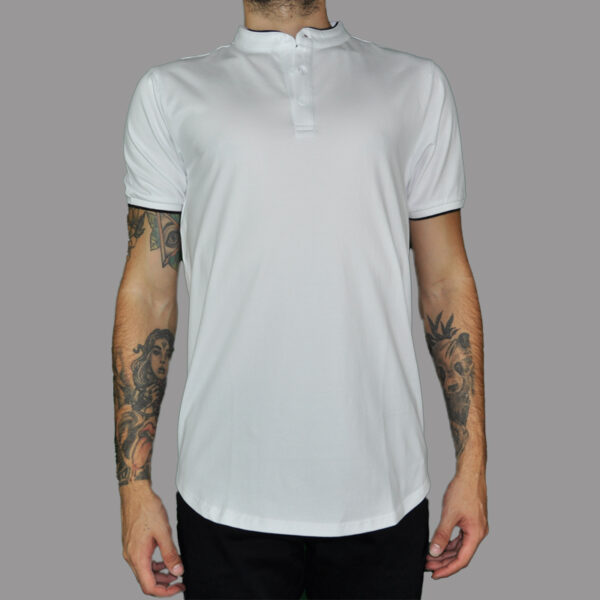 Camiseta Tipo Polo Blanca Cuello Chino